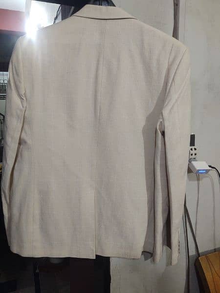 Coat size (L) 1