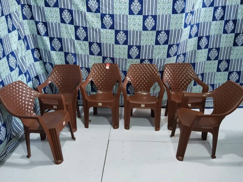Table/Plastic chairs | Chair table set /| Out door chairs 5