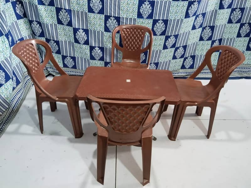 Table/Plastic chairs | Chair table set /| Out door chairs 6