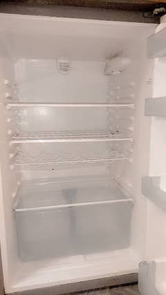 Haier fridge large size 16 cuft or 398 litres gross