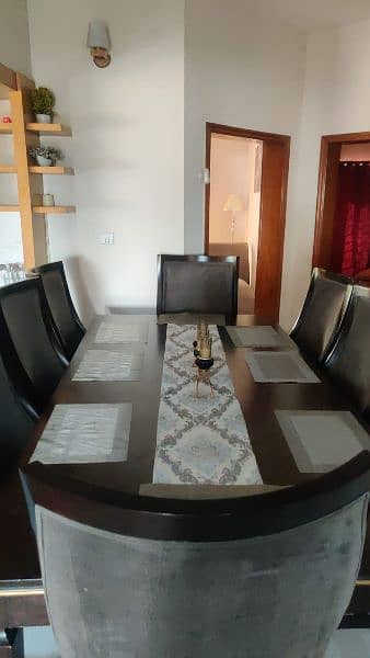 Dining table with 8 chairs 4