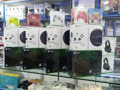 Xbox Series S and Series X available