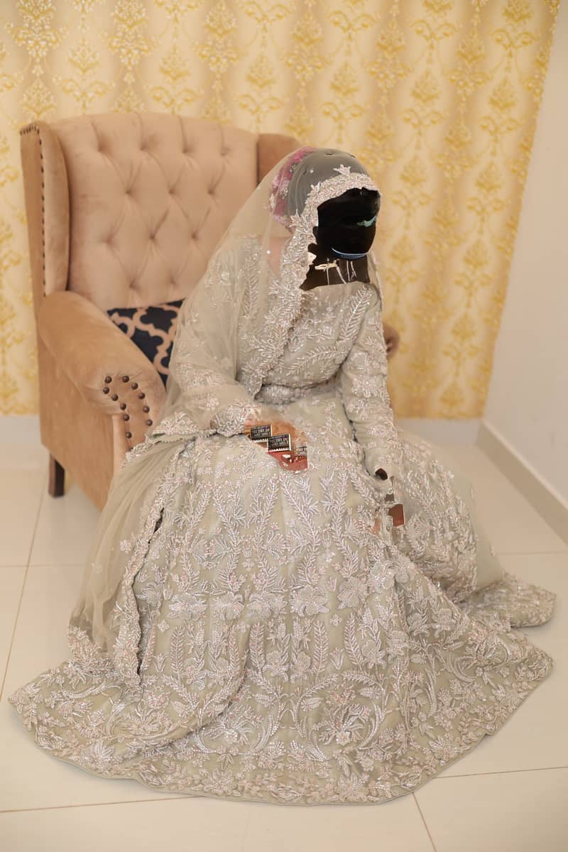 Designer Bridal Walima Lehenga/Maxi/Nikah/Barat/Wedding Dress 1