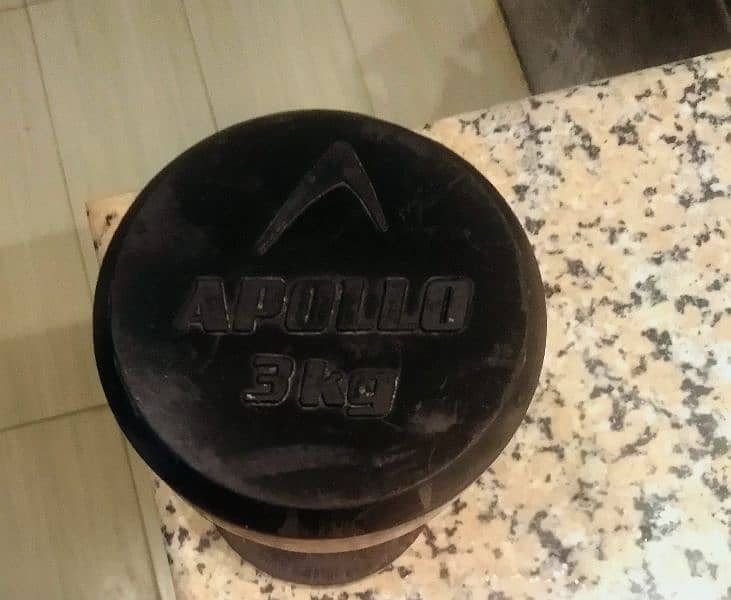 2,3 and 4kg almost new original Apollo dumbbells. 6