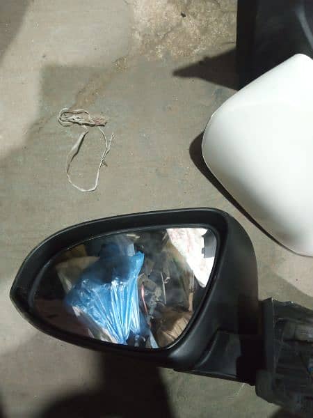 Vitz 2012-22 New side Mirrors pair 0