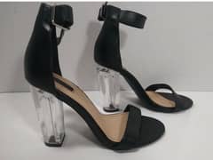 branded heels 0