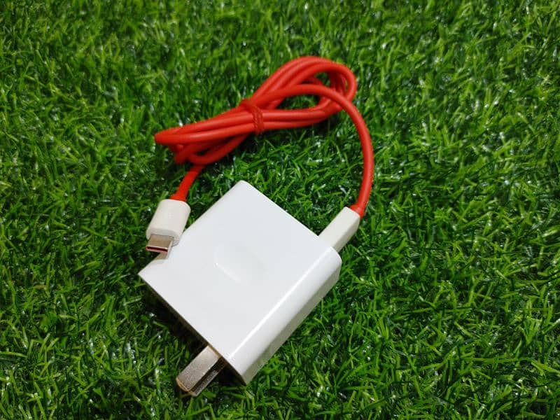 GYM Oneplus 8pro 30w wrap charger with cable 100% original box pulled 2