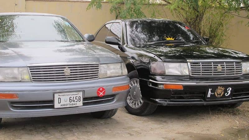 Toyota crown super saloon chasma colony mn available 2
