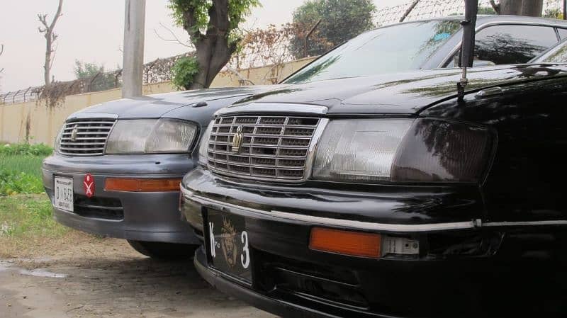 Toyota crown super saloon chasma colony mn available 5