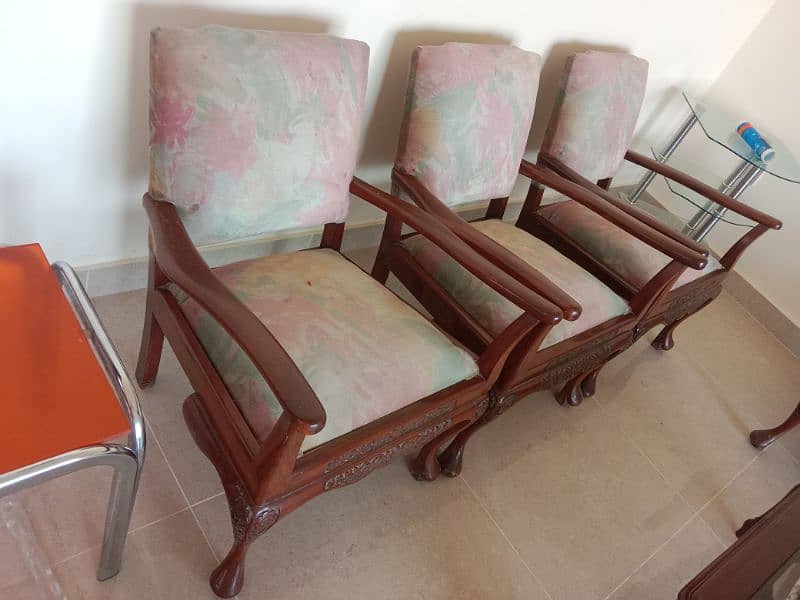 Wooden Classic Chairs 1
