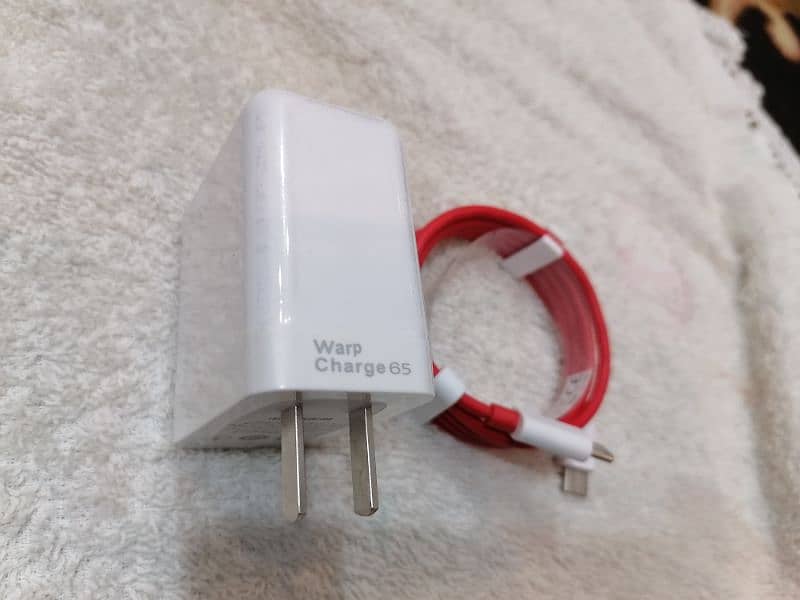 orignal box pulled 65w oneplus charger plus cable 7