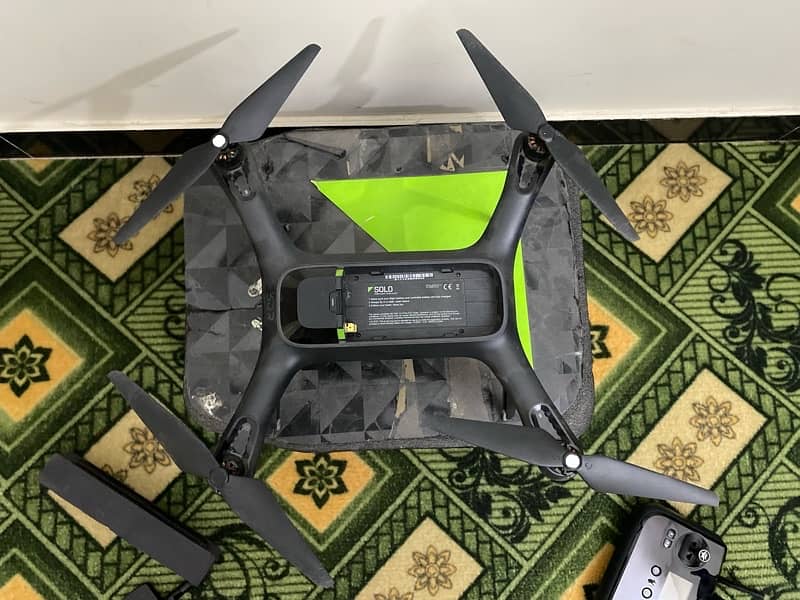 DRONE 3dr solo 8