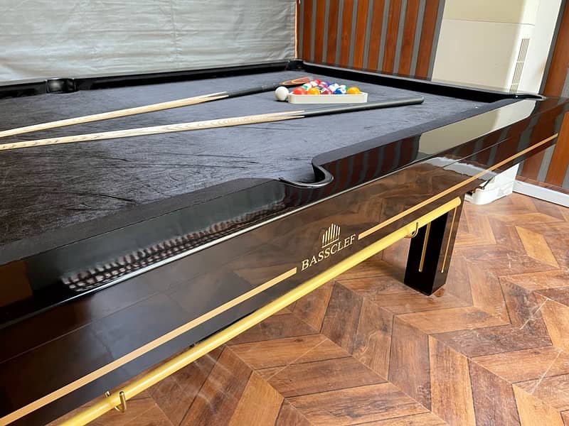 Bassclef Imported Pool table / Billiards / snooker table / table ball 8