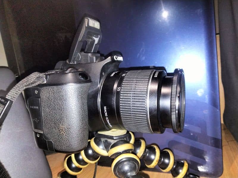 DSLR Canon EOS200d With dual lens 18-55 2