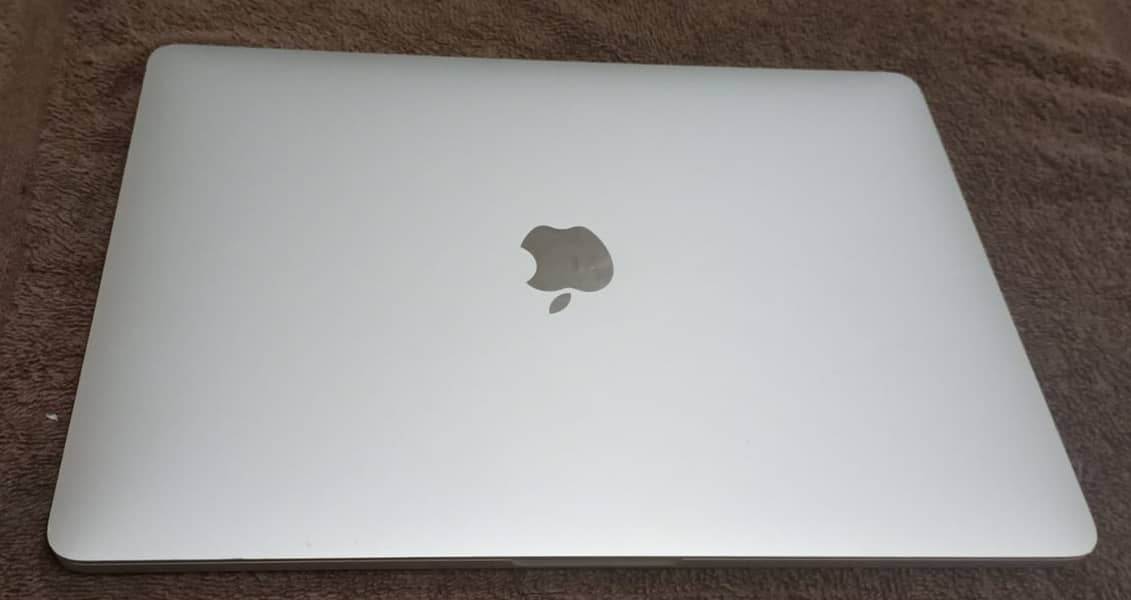 MacBook Pro 2016 Core i5 13 Inch Touch Bar 0