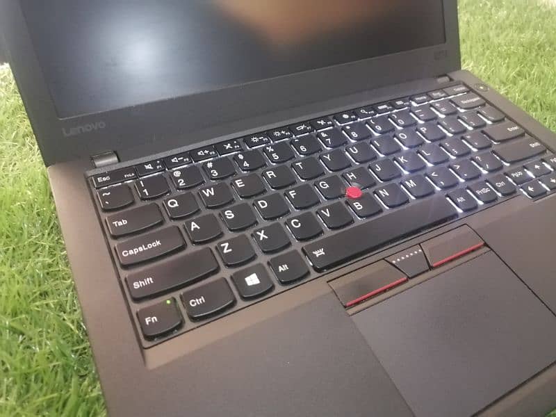 Lenovo x270 i7 6th gen 13