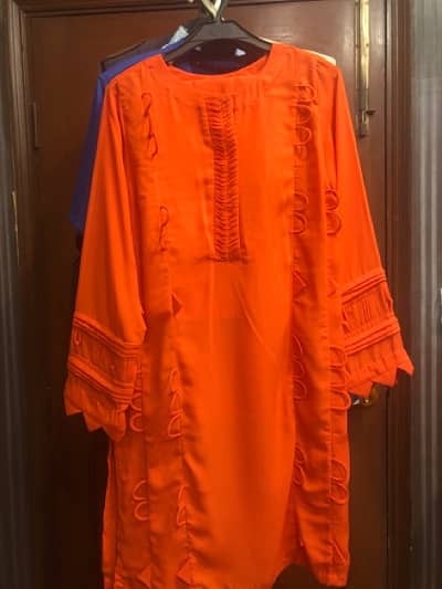 larosa brand small size like new