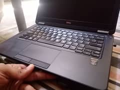 Dell Laptop Latitude E7250 Core i 5 5th Generation