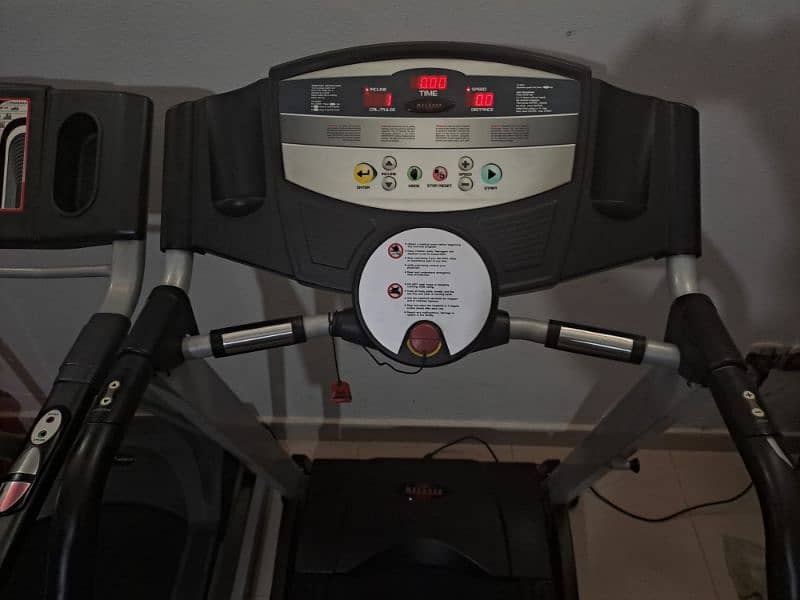 treadmill 0308-1043214/ electric treadmill/ home gym/ Running machine 9
