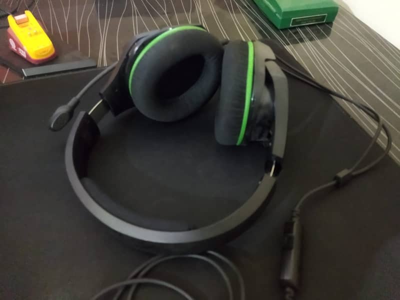 gaming headset, Fnatic React headsets, gaming mouse 1
