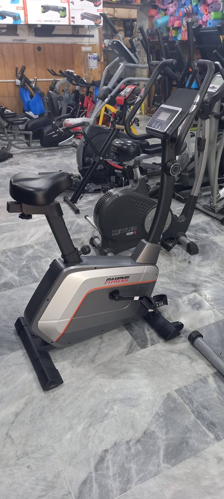 Exercise treadmill,elliptical ,recumbent ,upright bike ,spin bike 8