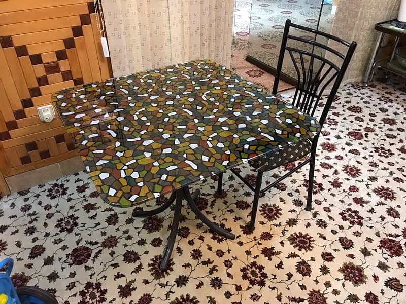 Dinning Table with 4-chairs 2