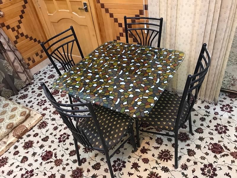 Dinning Table with 4-chairs 6