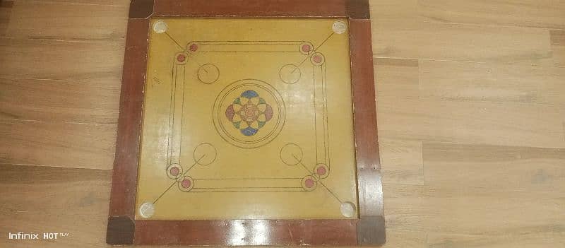 Carrom Board Professional Game (Wooden) 0