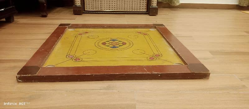 Carrom Board Professional Game (Wooden) 2