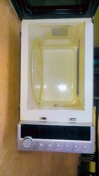 dawlance microwave model DW 392 3
