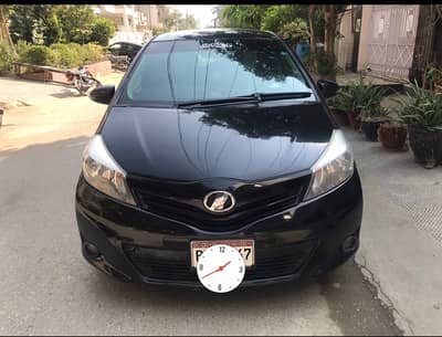 Vitz 2011/15 Black 1000cc Push Start