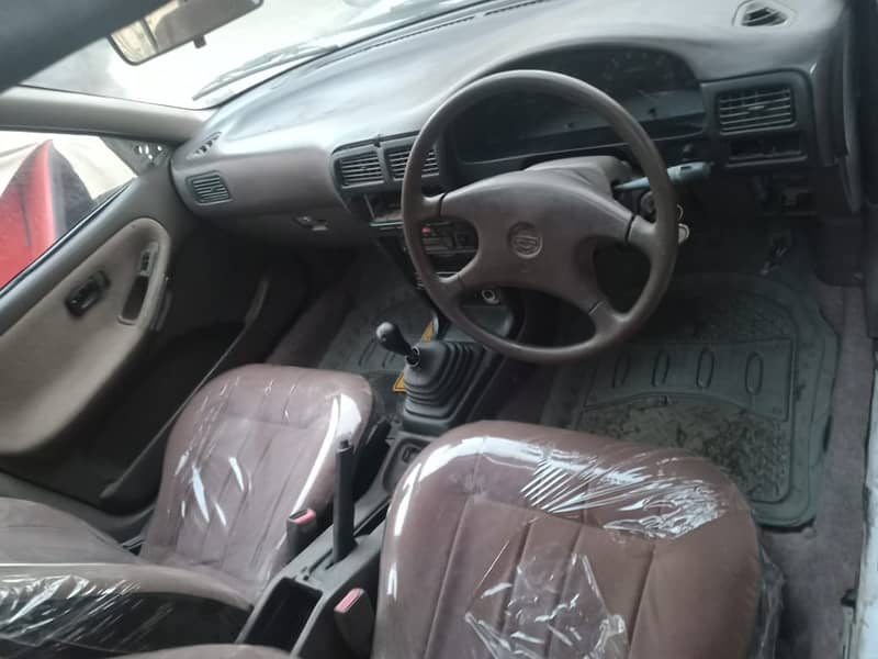 Nissan sunny 1992 / 1993 urgent sale in very good condition 6