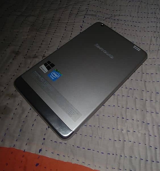 Lenovo Windows Tablet 4