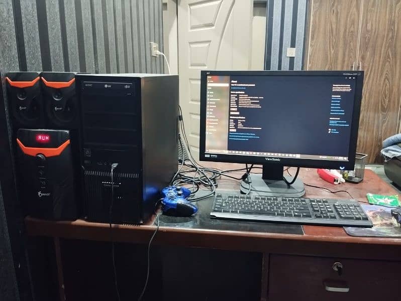 Gaming PC with full accessories 2