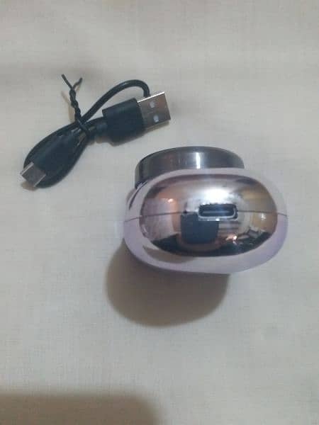 Mini Electric Shaver 2