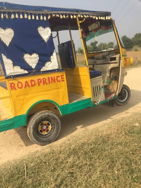 road prince auto 6 seater rikshaw for sale tyre engine excellent 0