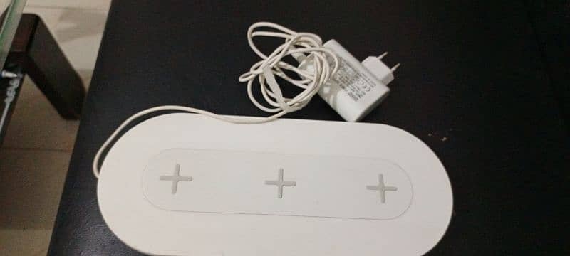 IKEA NORDMARKE TRIPLE PAD FOR CHARGING 0