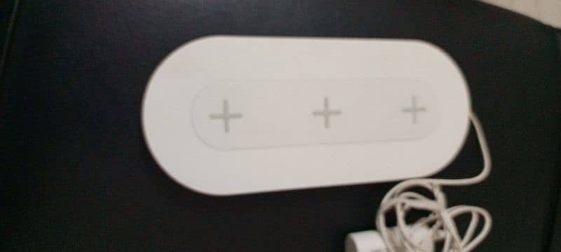 IKEA NORDMARKE TRIPLE PAD FOR CHARGING 2