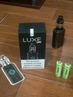 vape luxe vaporesso touch screen bought from USA EXCELLENT device lux