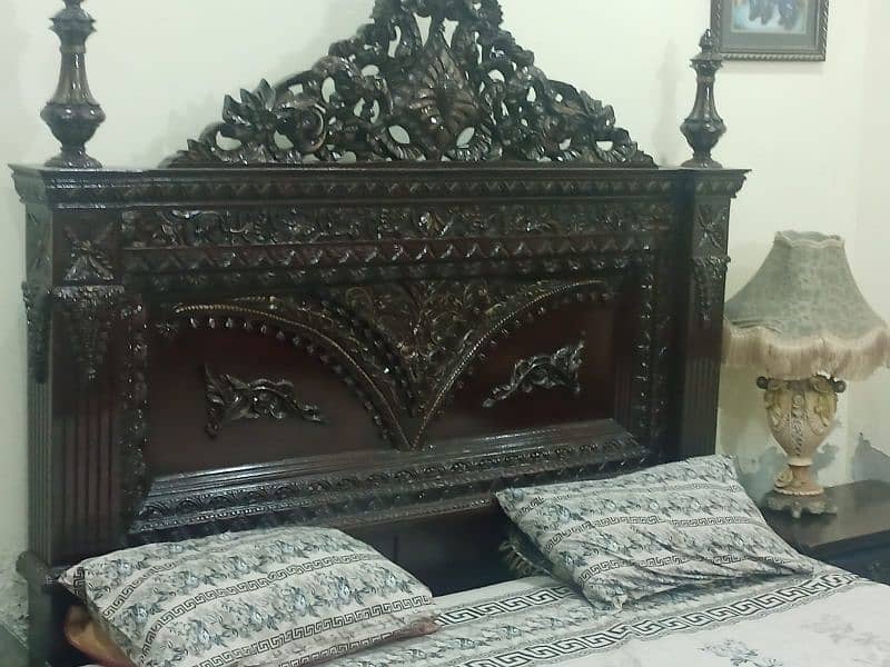 Chinuti wooden bed dresing 0/3/2/0/7/8/6/5/5/5/1 3