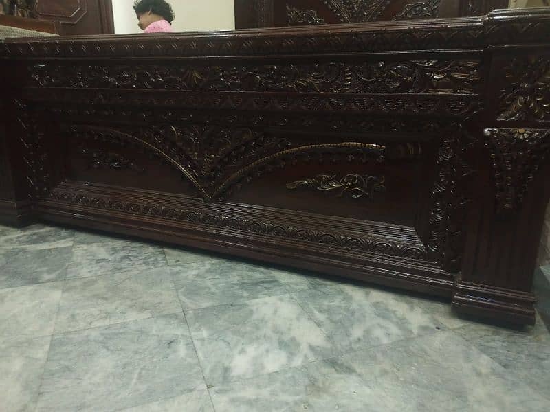 Chinuti wooden bed dresing 0/3/2/0/7/8/6/5/5/5/1 7