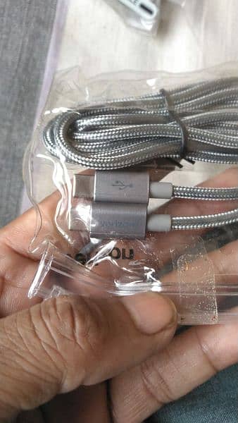 iphone 15 pro max braided charging cable by Verizon 3