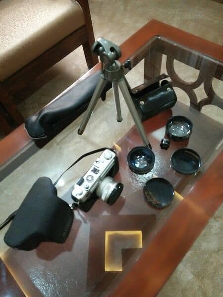 Camera with Accessories For Sale 3