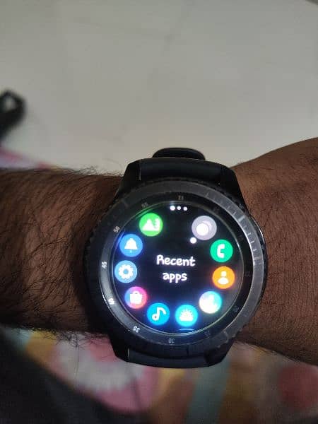 Samsung Gear s3 Frontier - Like New 10/9 Condition - with Complete Box 3