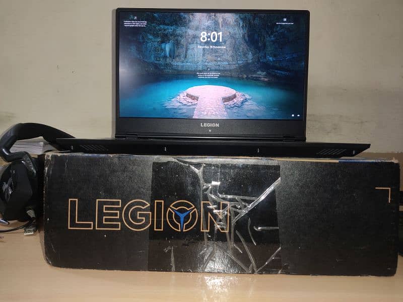 Lenovo Legion Y540|i7 9th gen|1660ti|16GB ram|1TB ssd|144Hz|Gaming 6