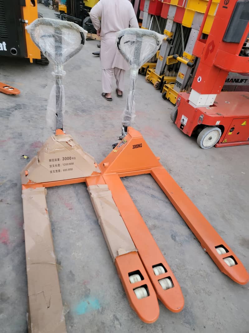 Sky Pigeon 3 Ton Brand New Hand Pallet Truck | Hand Trolleys for Sale 18