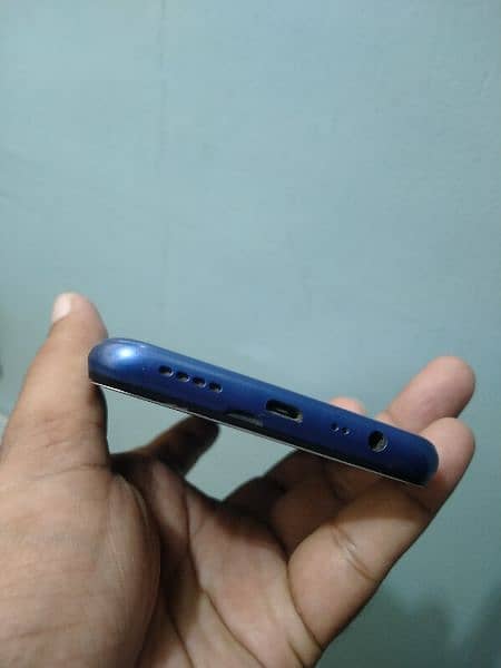 Realme C25Y 4+64 good condition 4