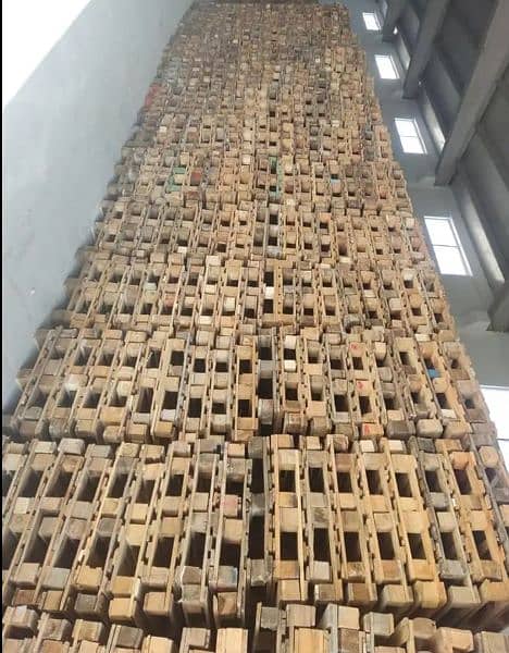 Used-new wooden pallets 5