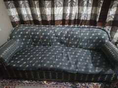 sofa set 5 sitter normal condition