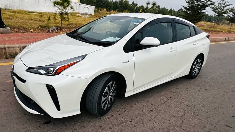 Toyota Prius 2020 9